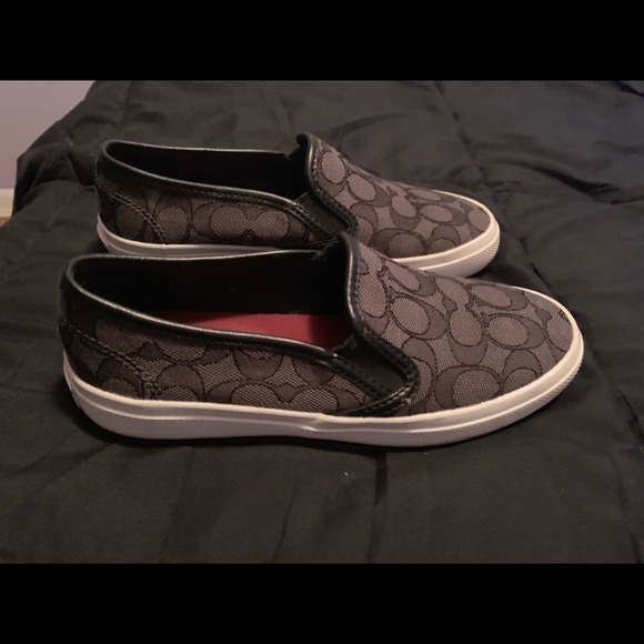 Coach flats - Picture 2 of 3